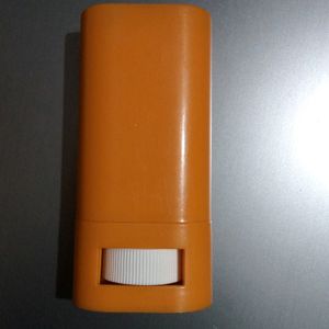 Derma Co Hyaluronic Sunscreen Stick Spf 60