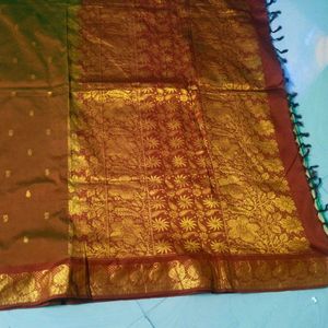 Maroon Two Shades Colour Pure Gadwal Saree