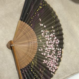 Japanese Fan - Sakura Flowers