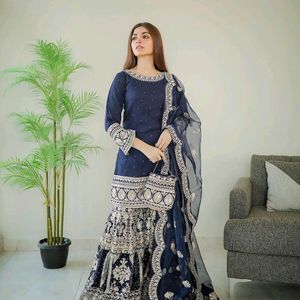 New Standard Pakistani Poshaq Dresses Beautiful Dr