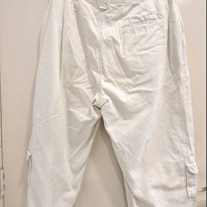 Cargo Capri Pant