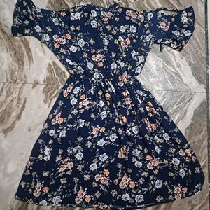 Beautiful Floral Midi Dress For Girls