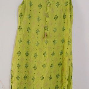 Avaasa Brand Kurti Sleeveless