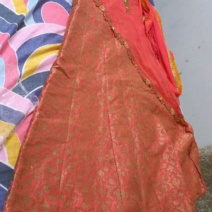 Lehenga With Attached Dupatta