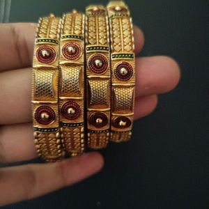 Combo ❕❕❕ rajwari bangles ✨