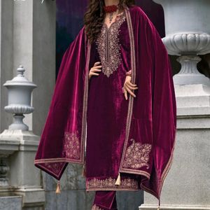 New Original Pakistani Poshaq Dresses Beautiful Dr