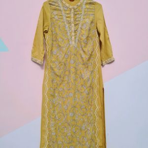 W Embroidered Kurta