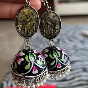 Silver Polished Meenakari Jhumka Black