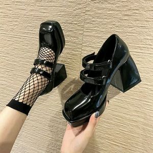 Mary Jane Platform Heels 👠