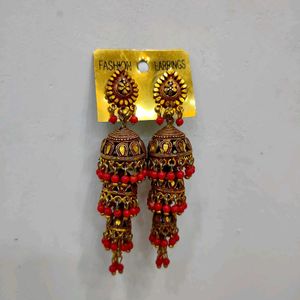 Gud Looking Earrings Chumkas