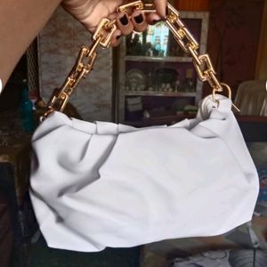 New Trendy White Purse Bag From Zudio