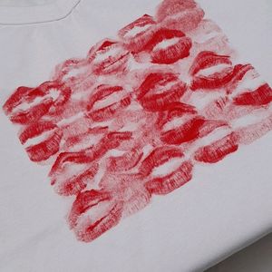 Kiss Tshirt