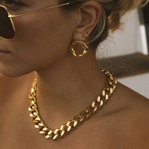 URBANIC Chunky Gold Chain