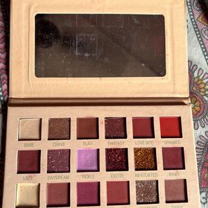 Eyeshadow Palette