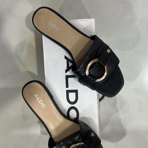 Aldo Flats