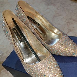 Rose Gold Diamond Heel