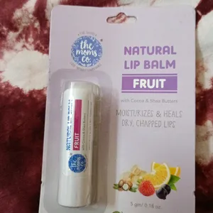 The Moms Co Natural Lip Balm Fruit WithCocoa