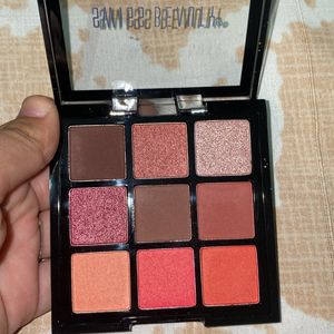 Swiss Beauty Ultimate Shadow Palette