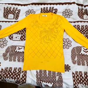 Yellow Sweatshirt for women