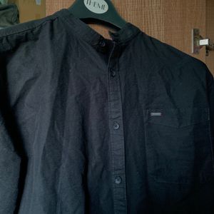 Men’s Black chinese collar Shirt ( Size L )