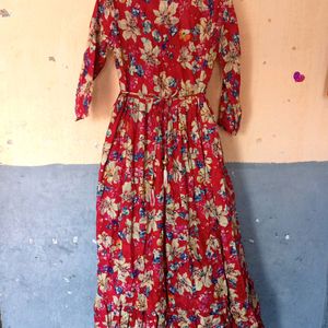 ❤️ Womens Ethnic Wear Dress Or Gown Size Of L ❤️