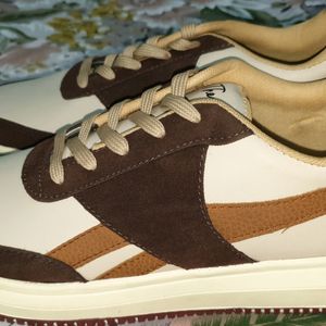 The Aurous Leo Laceup Sneakers - Brown Edition