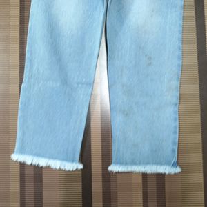 W-20 Size-28 Slim Fit Women Denim Jeans