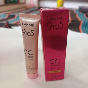 Lakme  9to5PRO CC (Complexion Care Cream)