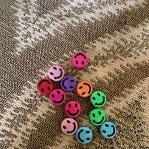 20 Smily Beads To Make Jewellery