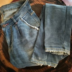 Men's Skinny Jeans .