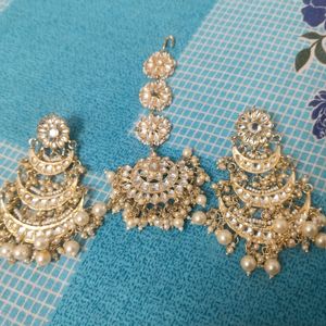 Earrings And Mangtika Set