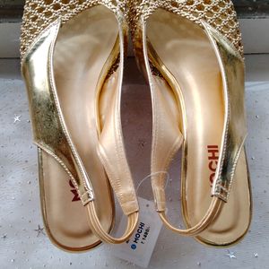 Original New With Tag Golden Mochi Sandals. All Pi