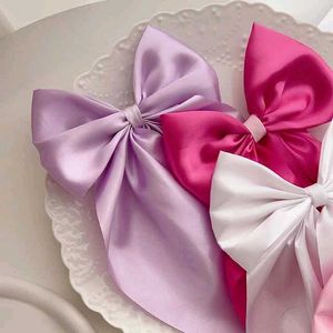 Scarf Bow Clip