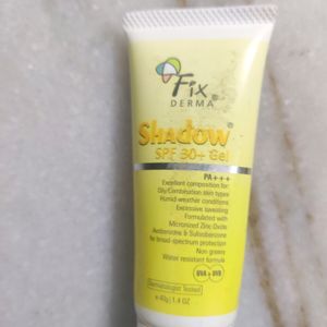 Fix Derma Shadow Sunscreen Gel