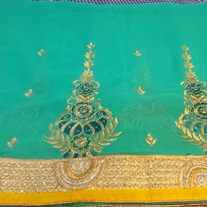 Wedding Saree Without Blouse