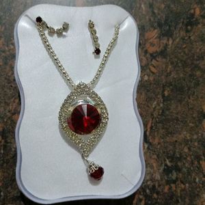 Ad Stone Necklace