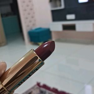 Myglamm Karan Johar Pout Lipstick