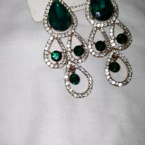 Royal Emerald Earrings