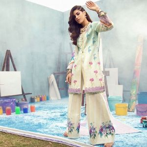 Rungrez Embroidered Lawn Suit