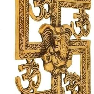 Metal Wall Hanging On Swastik Ganesha Idol