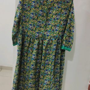 Green multicolred flared Dress