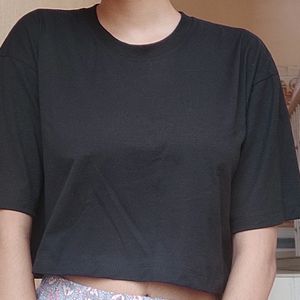 Oversized Crop T-shirt