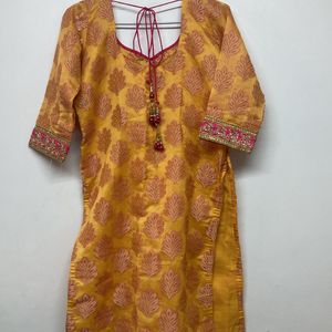 pink and yellow kurta pajama party wear