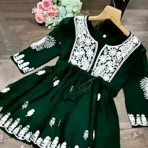 Kurti...Single Kurta Is 350/-