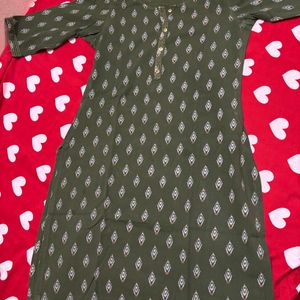 Avaasa Kurta Size S