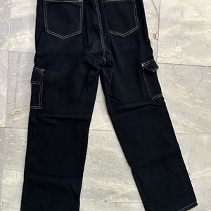 Black Cargo Type Jeans