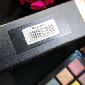 Manish Malhotra 9 In 1 Eyeshadow Palette