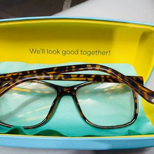 Lenskart Glasses with Box and Free Frame