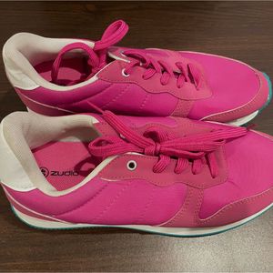 BRAND NEW Pink Zudio Shoes