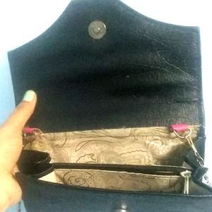 Sling Bag